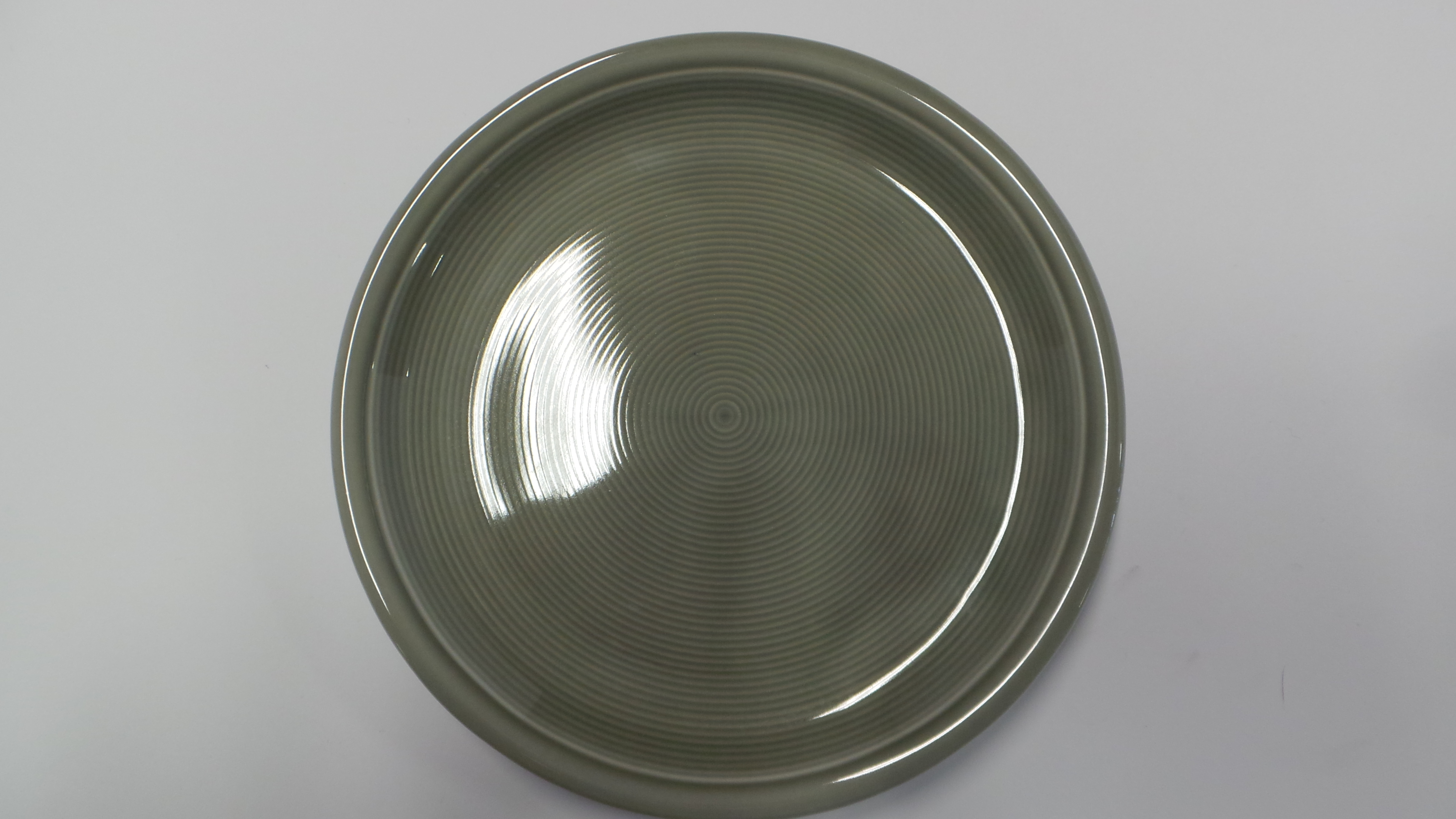 Piatto Dessert mod.Trend cm. 20 col. GRIGIO 