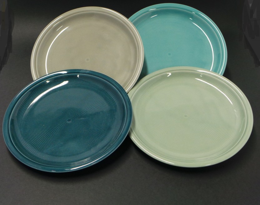 Piatto Dessert mod.Trend cm. 20 col. GRIGIO 